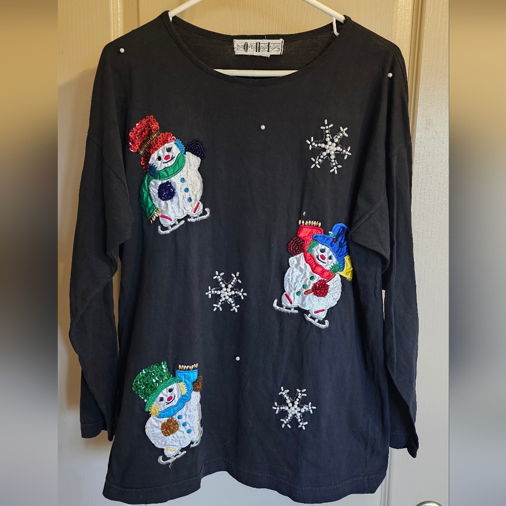 Ladies Vintage Large OHI Embroidered And Beaded Long Sleeve Snowman T Shirt